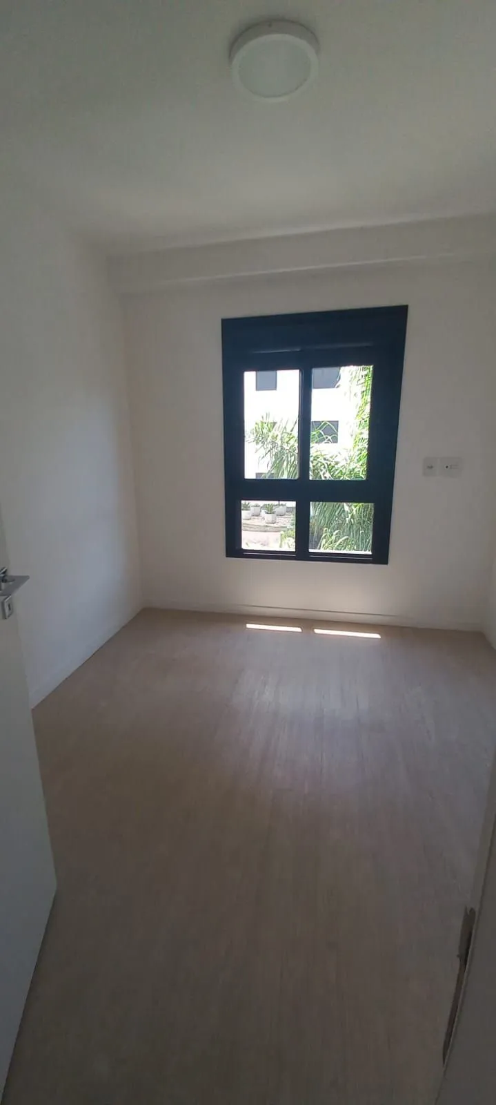 Imagem APARTAMENTO 02 DORMITÓRIOS , SUÍTE E VAGA COBERTA