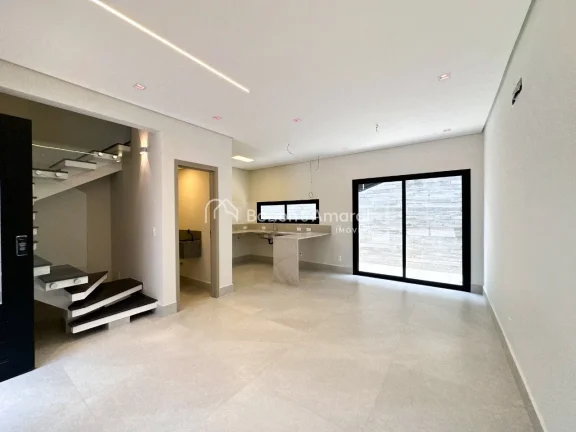 Imagem Novo conceito, acabamento diferenciado, casa triplex, em condomínio com apenas 13 unidades, muito b...