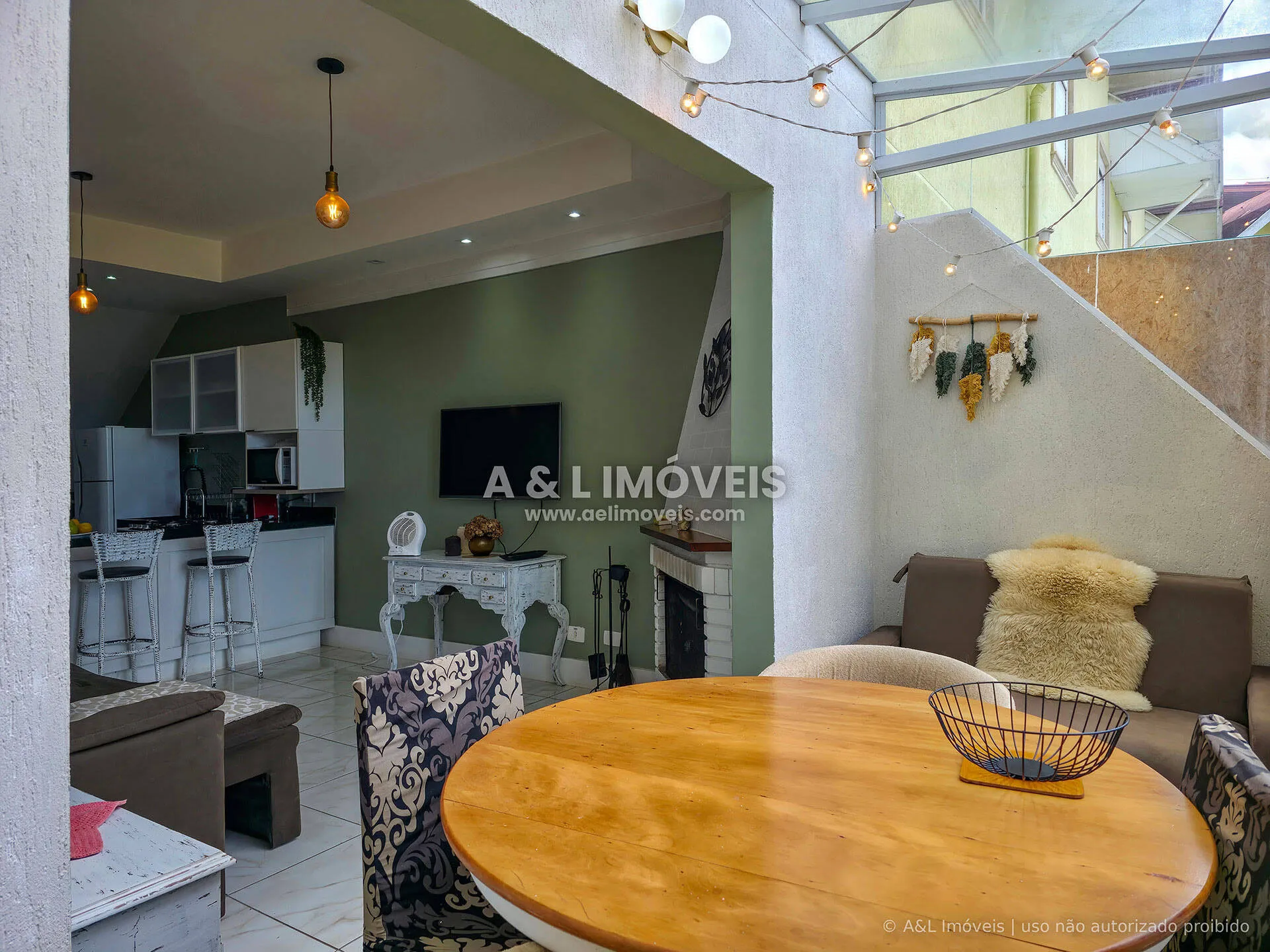 Imagem Duplex à venda na Vila Floresta | Lareira e vista para as montanhas