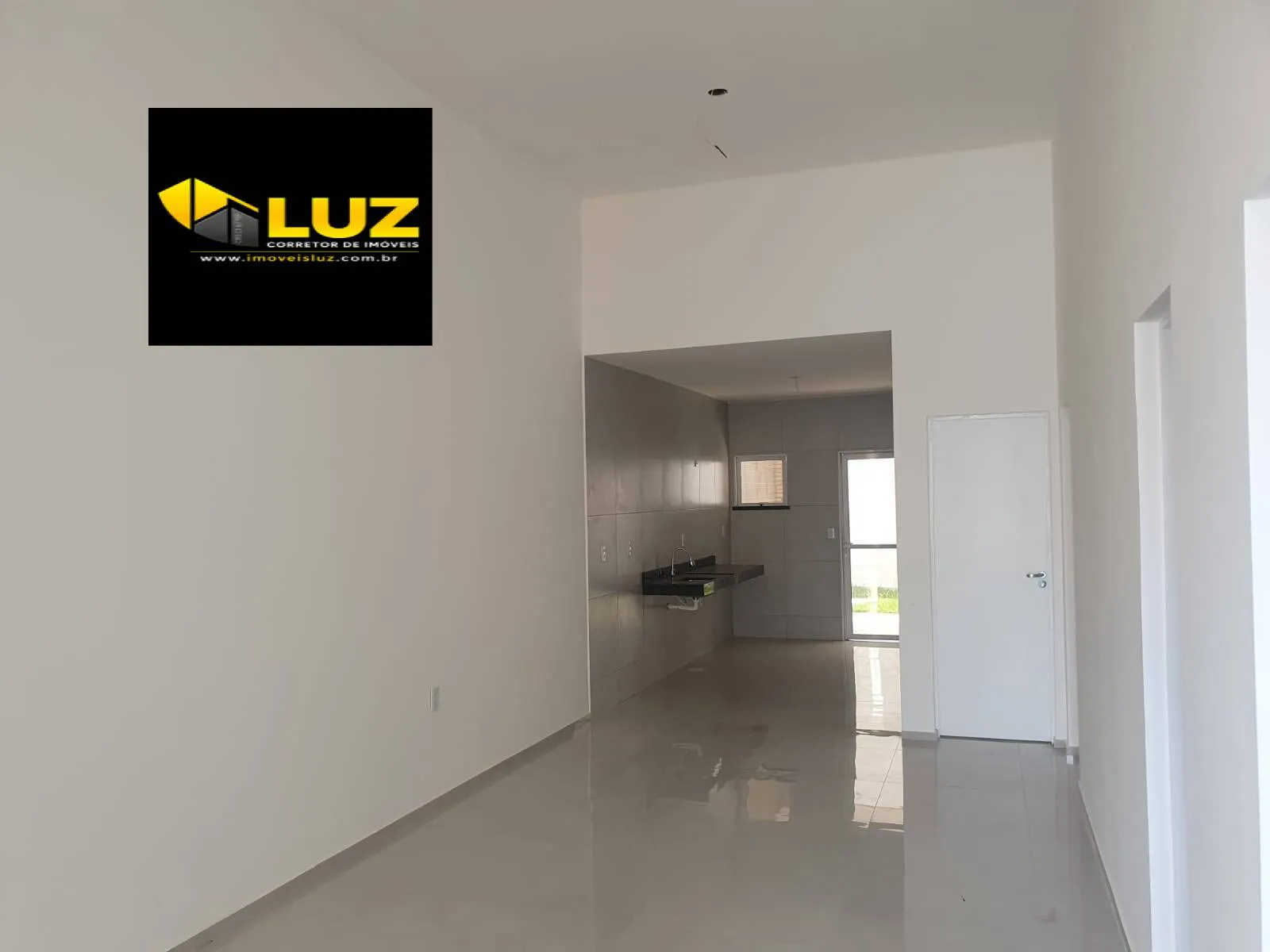 Imagem Casas novas por trás da Casas Freitas pertinho Wasshington Soares!