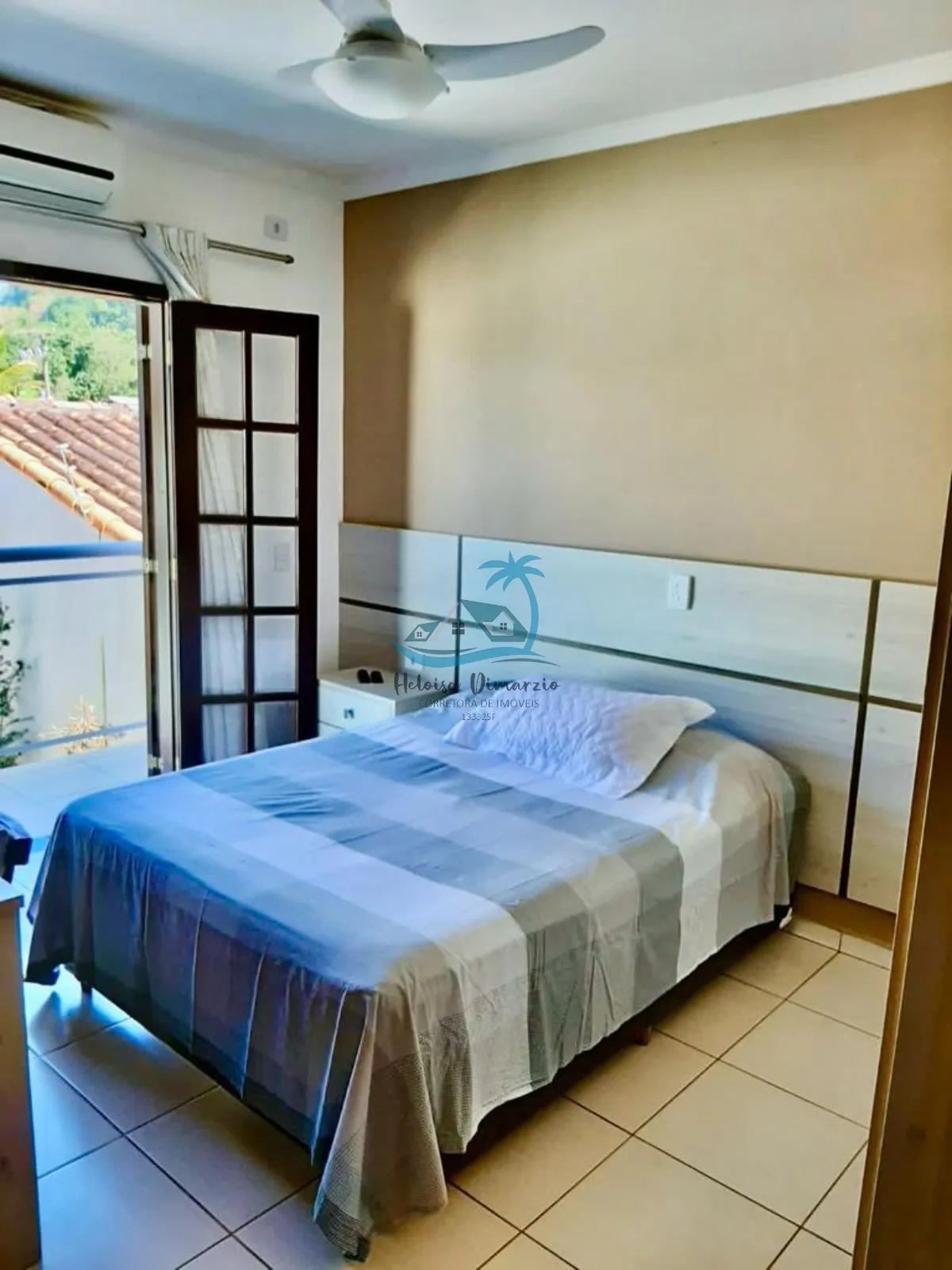 Imagem Magnífica casa com 4 suítes a venda nas Toninhas em Ubatuba