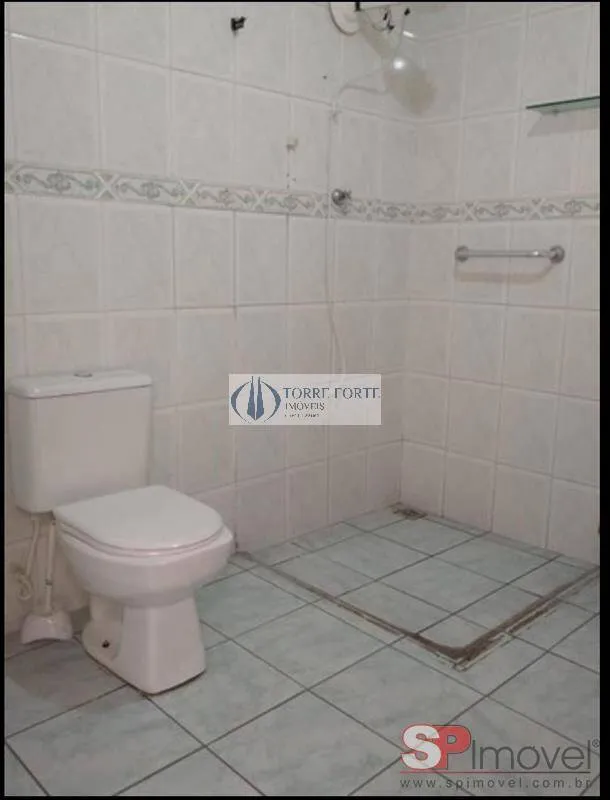 Imagem Casa Terrea com 5 dormitorios 1 suite 4 vagas de garagem na Vila Nhocune
