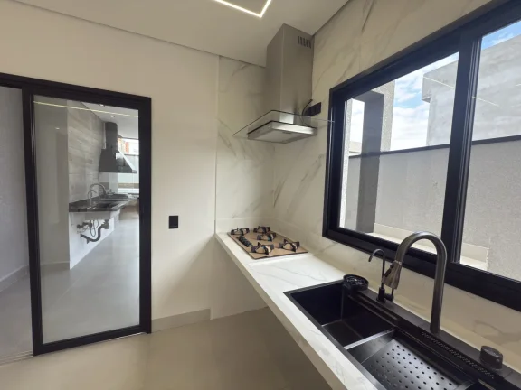 Imagem Casa com Automação e Design Elegante, Pronta para Morar!