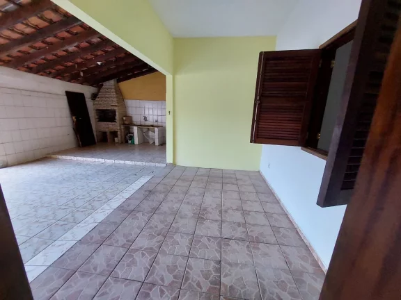 Imagem Casa na Estufa II com 02 dormitórios e chalé