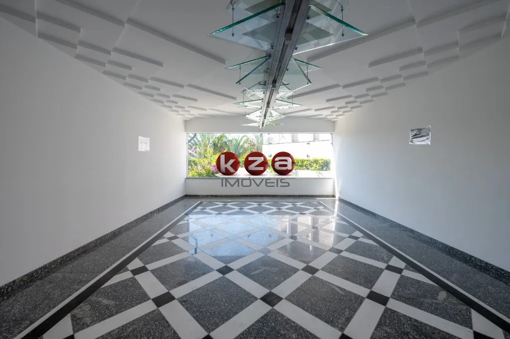 Imagem Imponente residência de luxo em condomínio Alphaville Residencial Zero: 4 quartos, 4 suítes, 3 salas, 7 banheiros, 8 vagas, 1.200m². Em Barueri-SP.