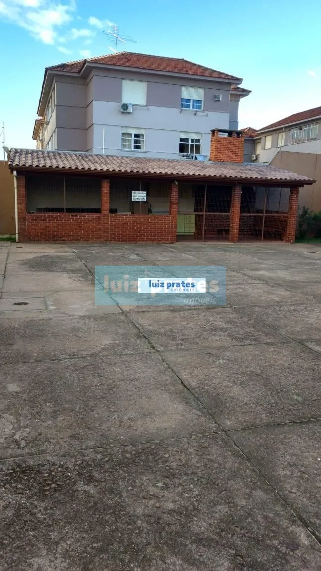 Imagem Imóvel localizado próximo ao Barra Shopping Sul, ensolarado, com lindo jardim com árvores