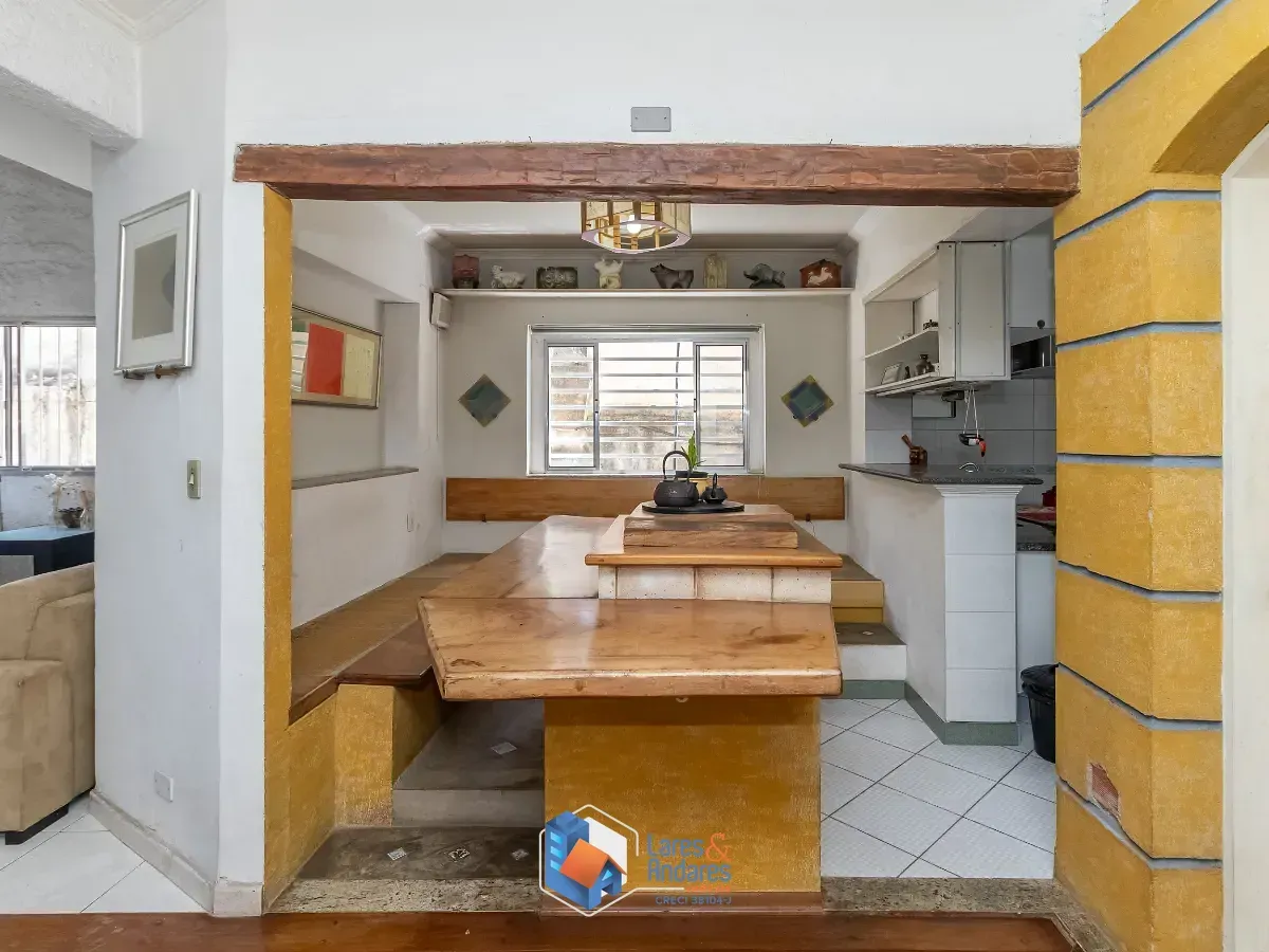 Imagem Sobrado para venda em Vila Indiana com 5 quartos, sendo 3 suítes, 500m²