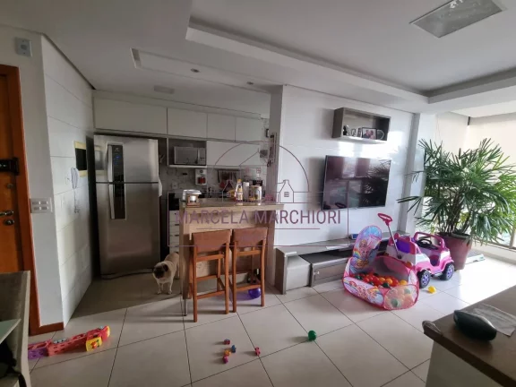 Imagem Apartamento em andar alto, excelente, amplo, armários planejados, lazer