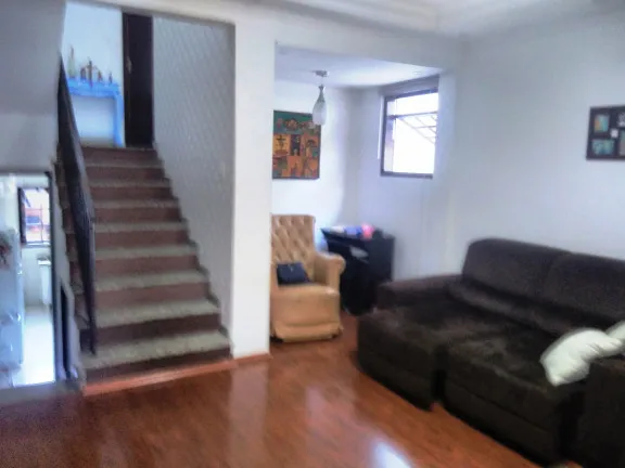 Imagem Sobrado com 3 Quartos à Venda, 150 m² em Vila Caputera - Mogi Das Cruzes