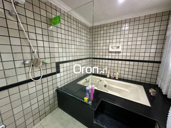 Imagem Apartamento com 3 dormitórios à venda, 176 m² por R$ 980.000,00 - Setor Marista - Goiânia/GO