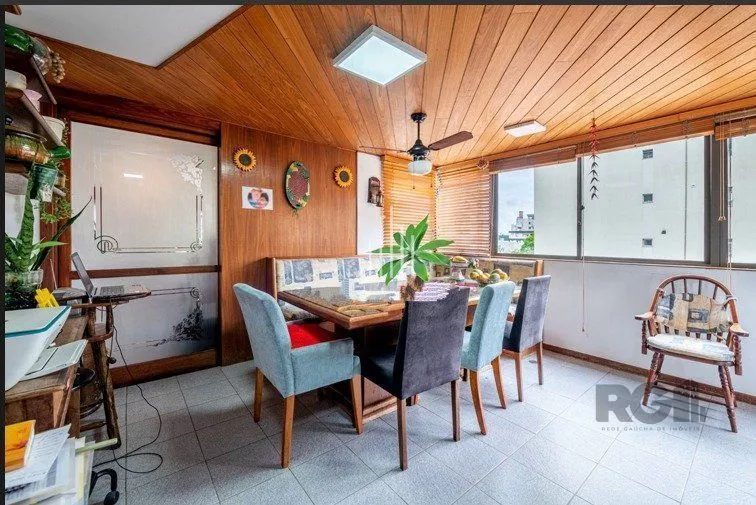 Imagem Apartamento 4 dormitórios, suite, de frente com sacada, 3 vagas de garagem, bai
