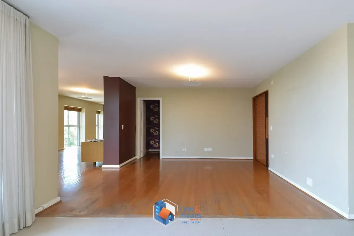 Imagem Duplex para venda em Higienópolis com 3 quartos, sendo 3 suítes, 285m²