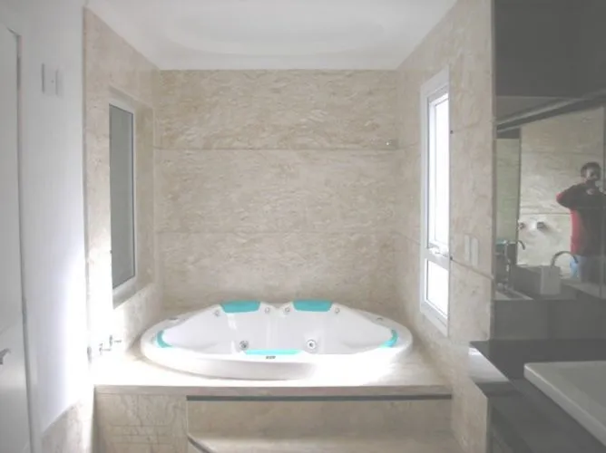 Imagem Casa para Venda - 462m², 6 dormitórios, sendo 6 suites, 3 vagas - Atlântida
