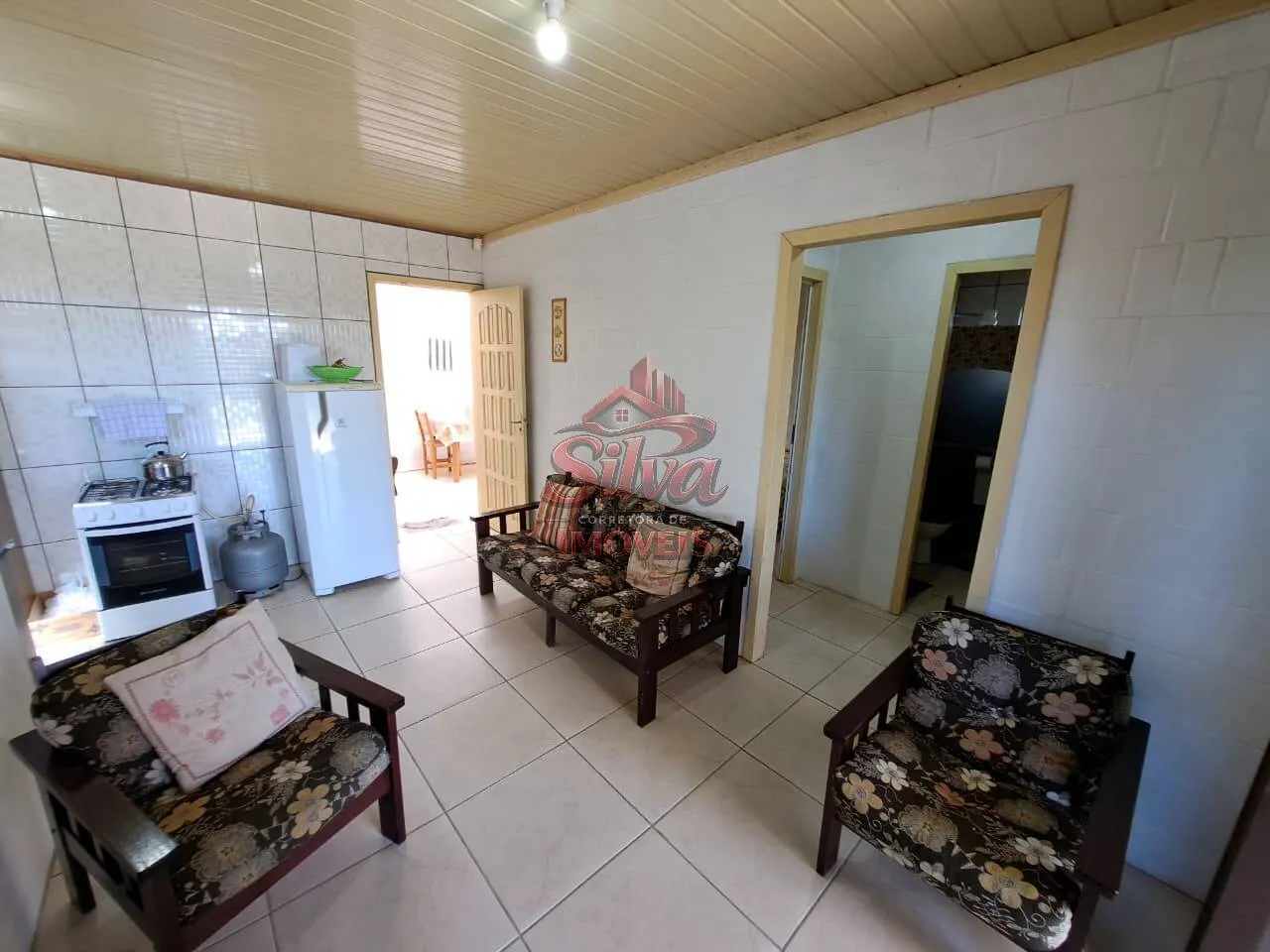 Imagem C200 | Casa 3 Dormitórios em Região de Moradores