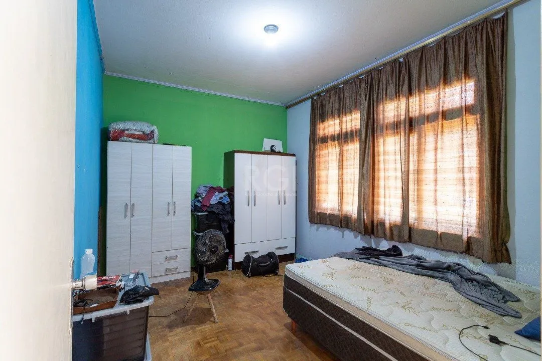 Imagem Casa para Venda - 522.36m², 4 dormitórios, 3 vagas - Menino Deus