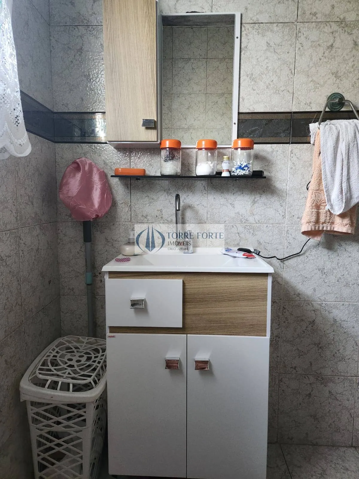 Imagem Casa 3 dormitórios 1 banheiro e 3 vagas na Vila Bela aceita permuta