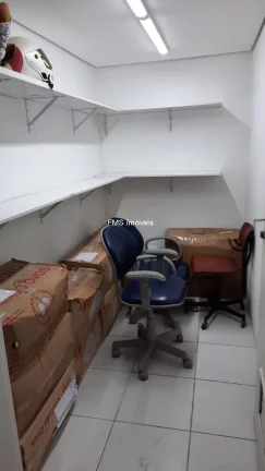 Imagem Excelente oportunidade de locação: Loja comercial de 250m² com 3 banheiros e 15 vagas de garagem no Morumbi, São Paulo-SP!