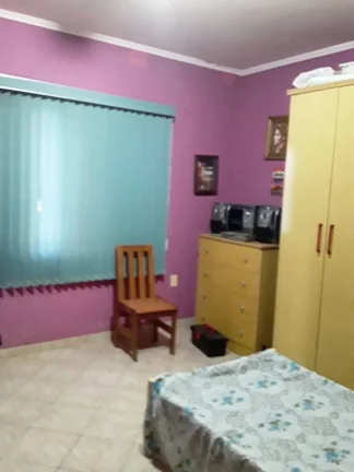 Imagem Casa Santo André - 243M², 5 Dorms, Cozinha, Edícula, 1 Vaga, Próximo Escolas, Supermercado.