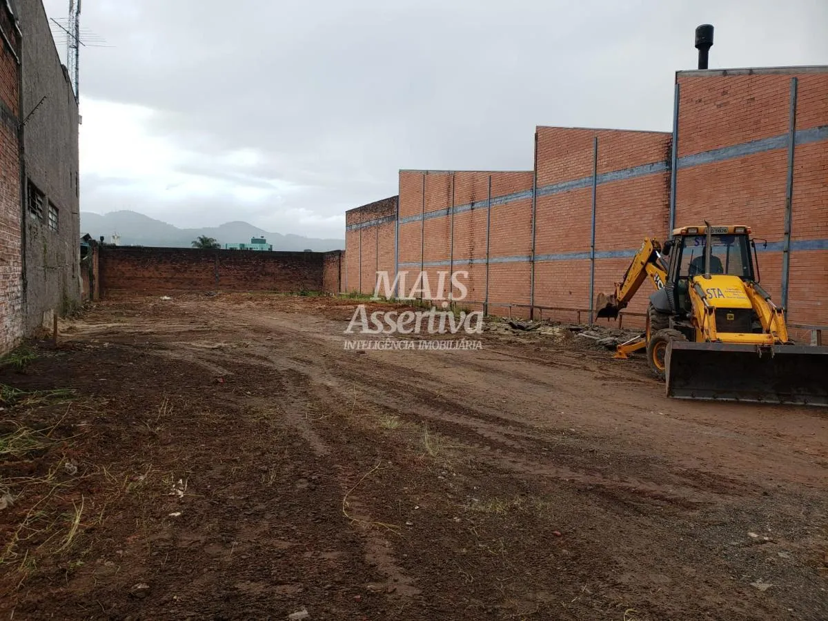 Imagem Terreno Comercial para Venda em Novo Hamburgo / RS no bairro Canudos