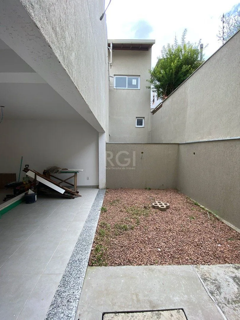 Imagem Casa Condominio para Venda - 195m², 3 dormitórios, sendo 1 suites, 2 vagas - Tristeza