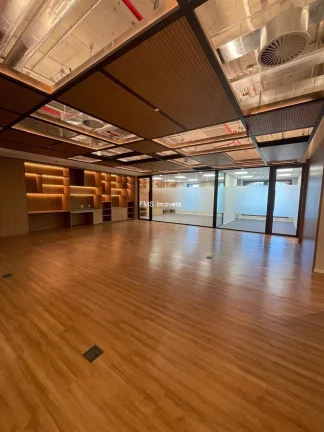 Imagem Conjunto comercial com 380m2 no Jardim Paulistano