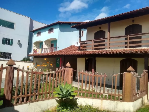 Imagem TRÊS CASAS À VENDA, NA PRAIA DO PERÓ EM CABO FRIO - RJ