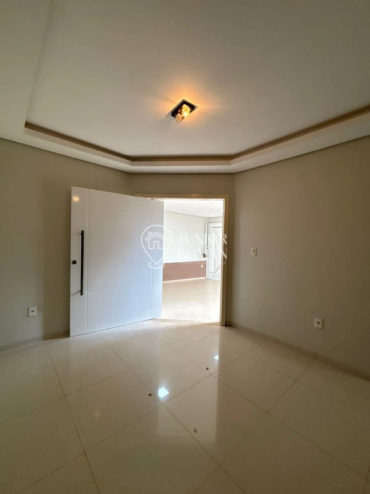 Imagem AMPLO SOBRADO 3 DORM 1 SUITE PLANEJADOS CHURRASQUEIRA NO BAIRRO BANDEIRANTES - BARREIRAS/BA