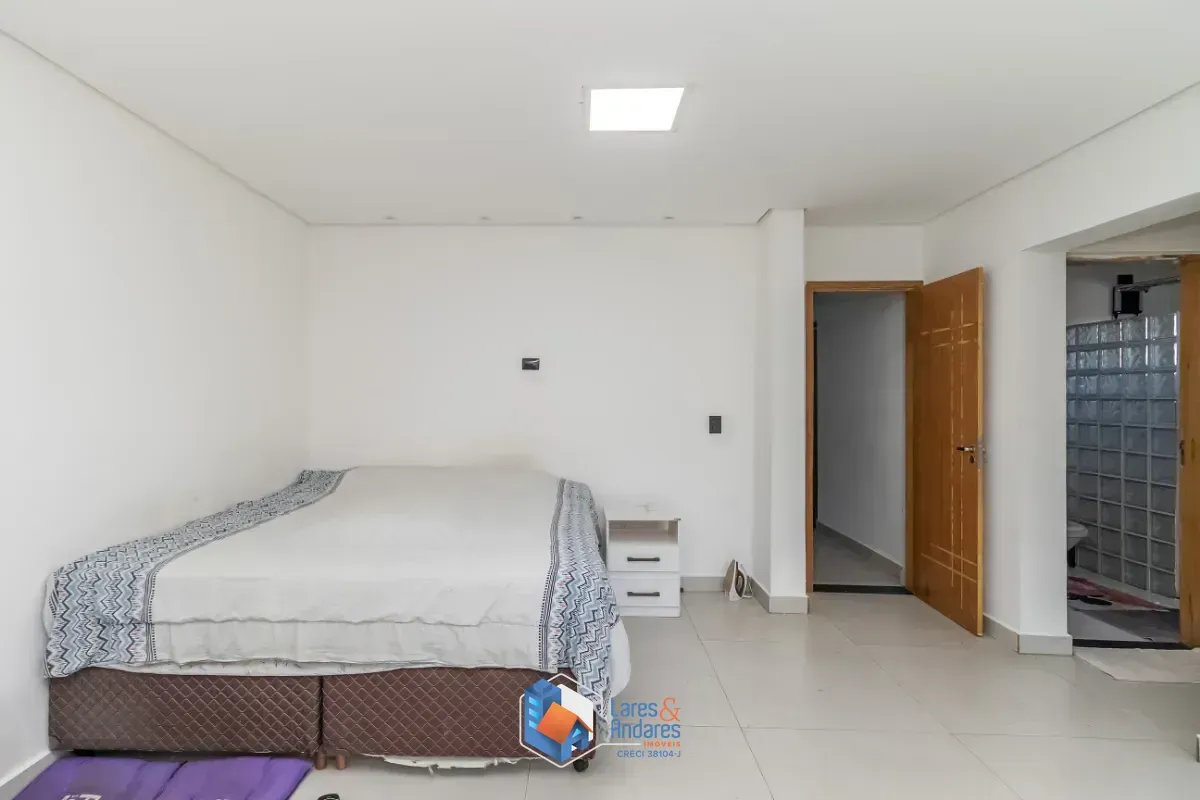 Imagem Sobrado para venda em Piqueri com 3 quartos, sendo 1 suíte, 307m²