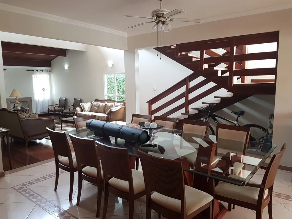 Imagem Casa à venda 3 Quartos, 3 Suites, 4 Vagas, 650M², Socorro, Pindamonhangaba - SP | COLONIAL VILLAGE