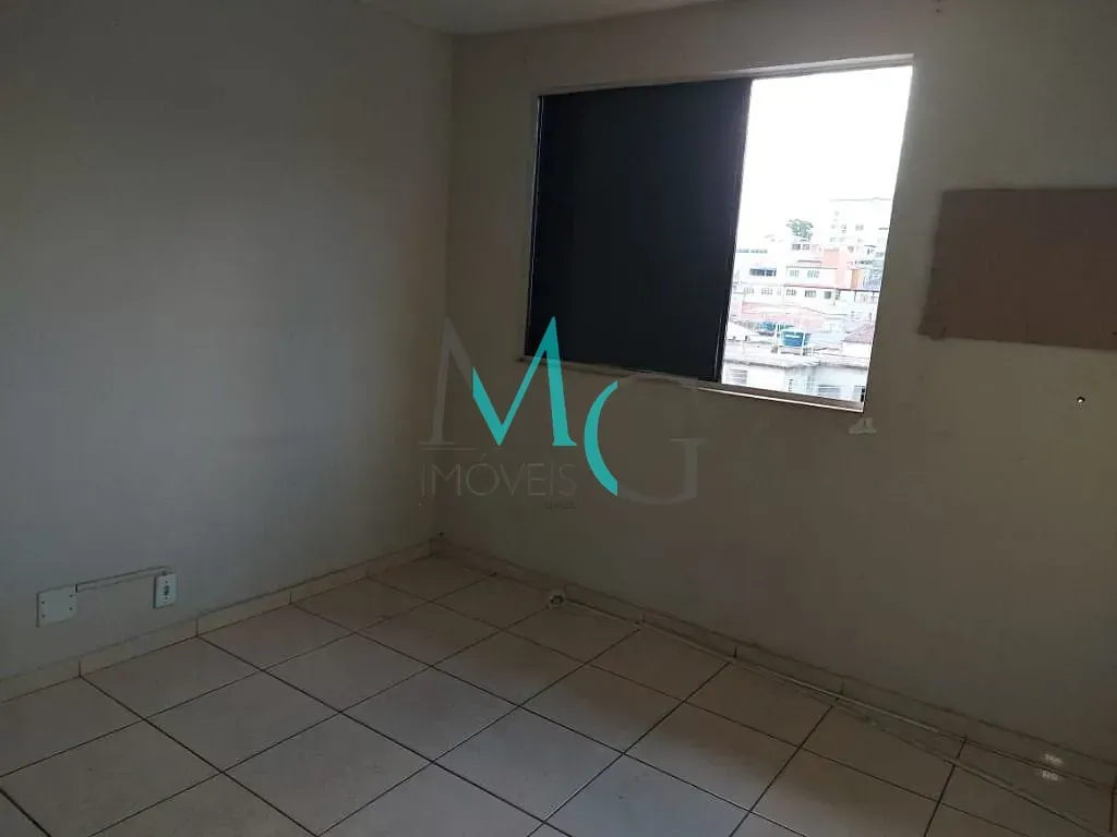Imagem Apartamento com 2 dormitórios à venda, 42 m² por R$ 110.000,00 - Campo Grande - Rio de Janeiro/RJ