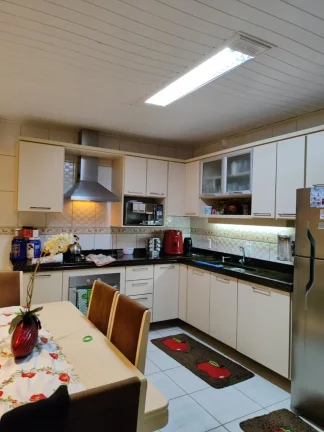 Imagem Excelente casa de 3 quartos sendo 1 suíte em Parobé