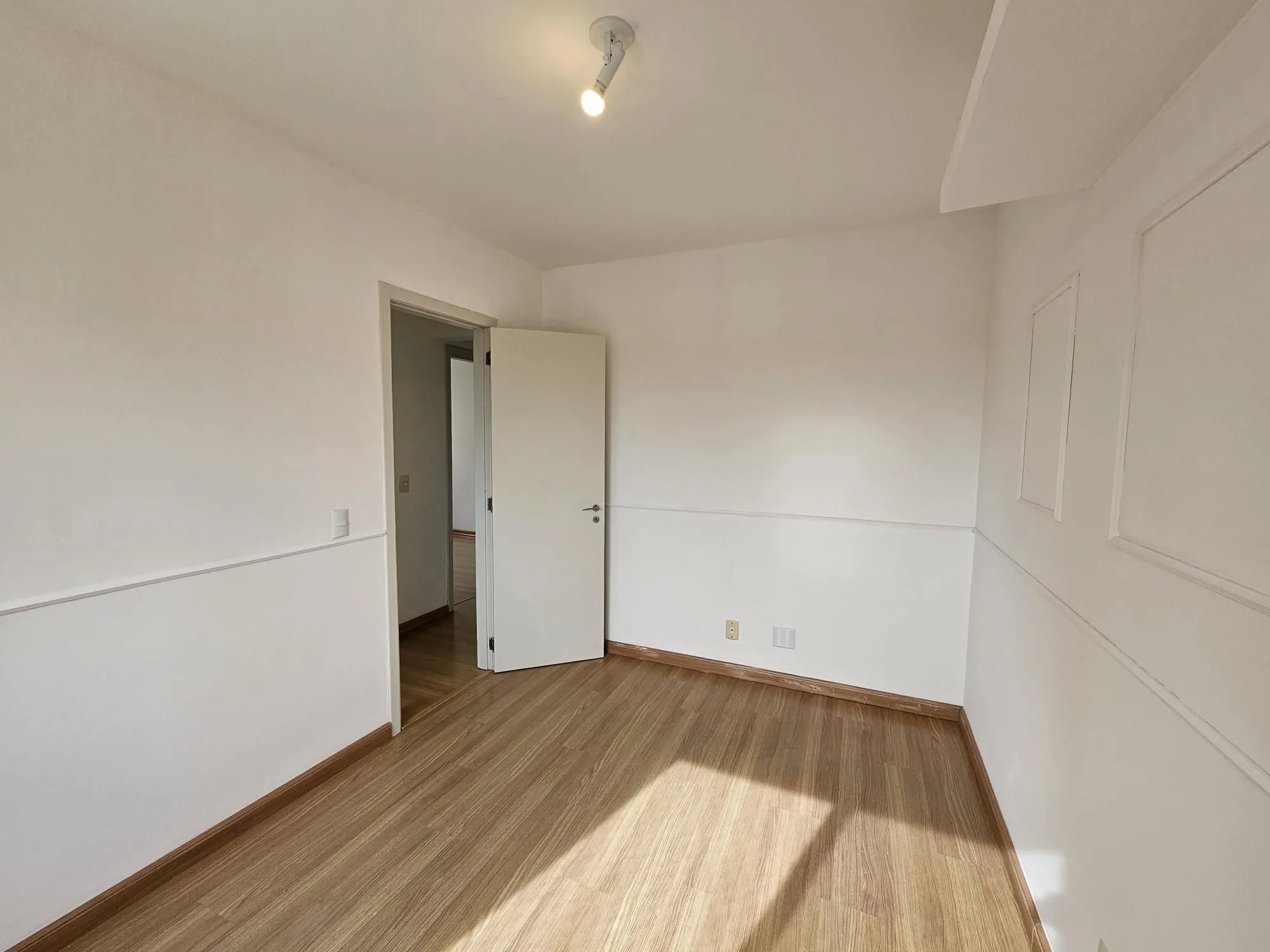 Imagem Apartamento 3 Dorm sendo 1 suite e 2 vagas