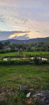 Imagem Chácara com 3 dormitórios à venda, 4533 m² por R$ 440.000,00 - Das Areias - Itapeva/MG