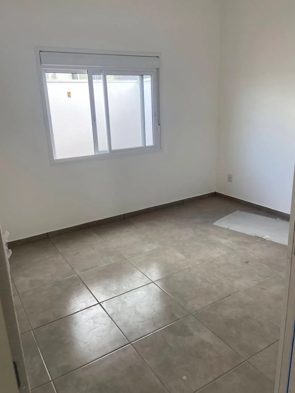 Imagem Casas de dois quartos e uma vaga de garagem em Porto Alegre Lomba do Pinheiro