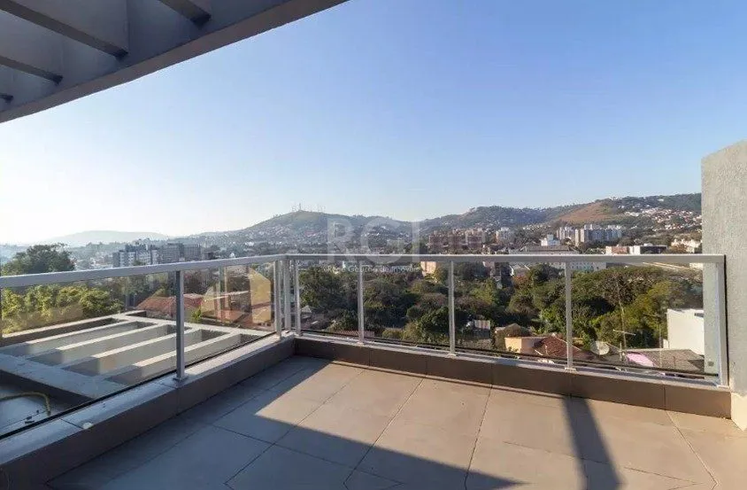 Imagem Casa para Venda - 377m², 4 dormitórios, sendo 2 suítes, 3 vagas - Teresópolis