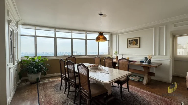 Imagem Apartamento de luxo na Vila Suzana, São Paulo-SP, com 4 suítes, 4 quartos, 3 vagas e 300m² de área. Venha conhecer!