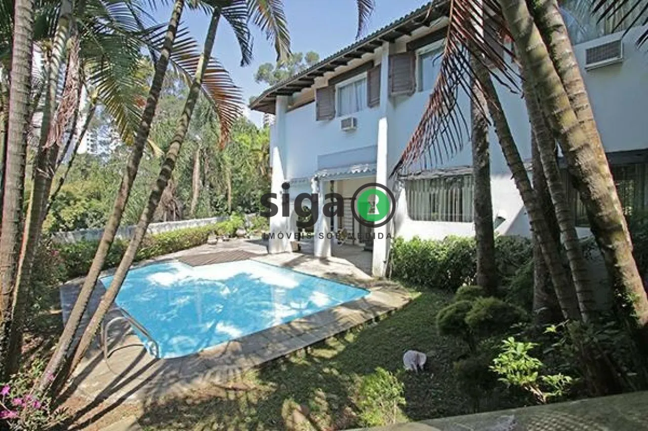 Imagem Casa á Venda no Jardim Marajoara - 450m², 3 quartos, 6 vagas