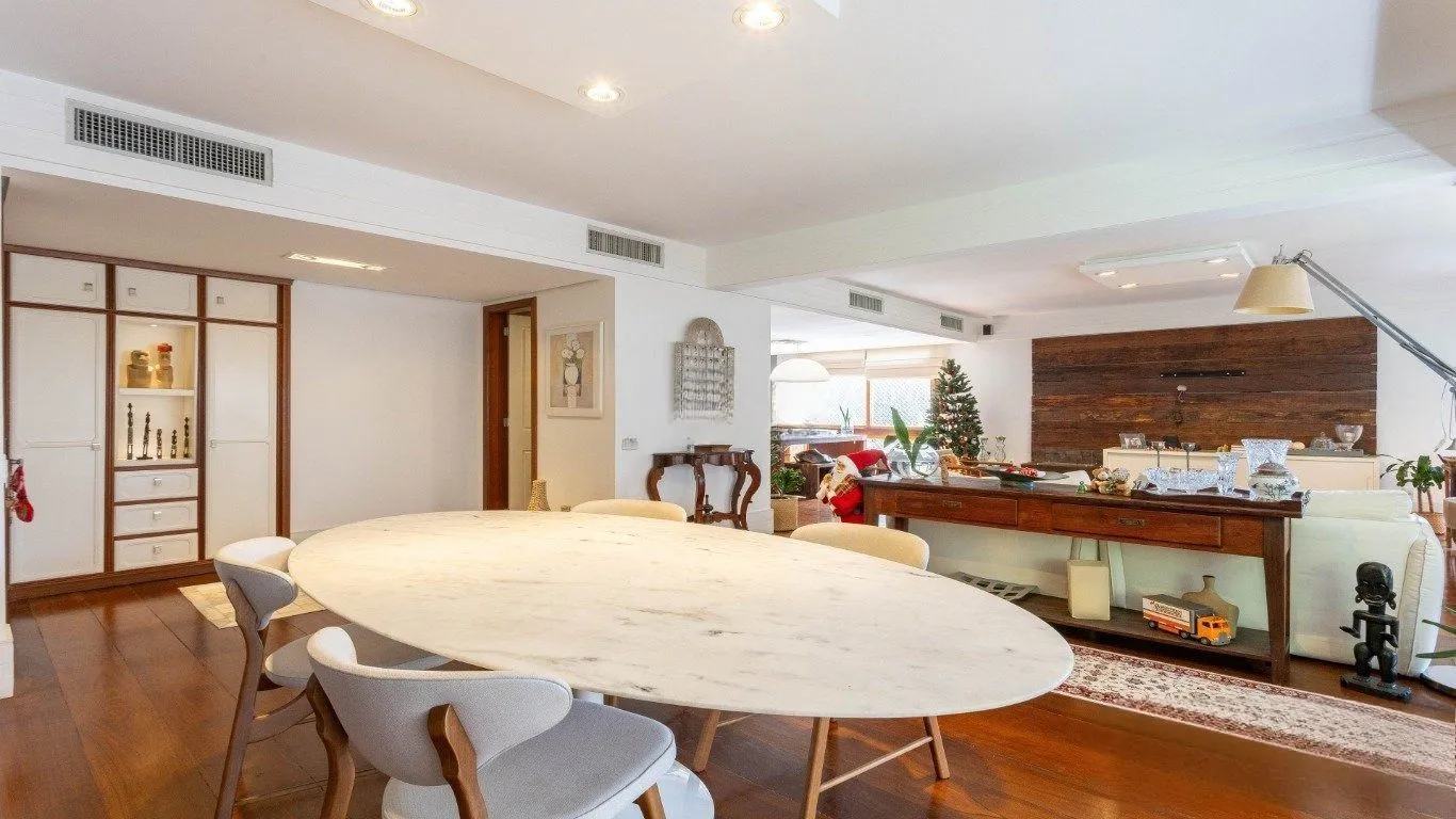 Imagem Apartamento193m² privativos, 3 dormitórios (2 suítes), 3 vagas