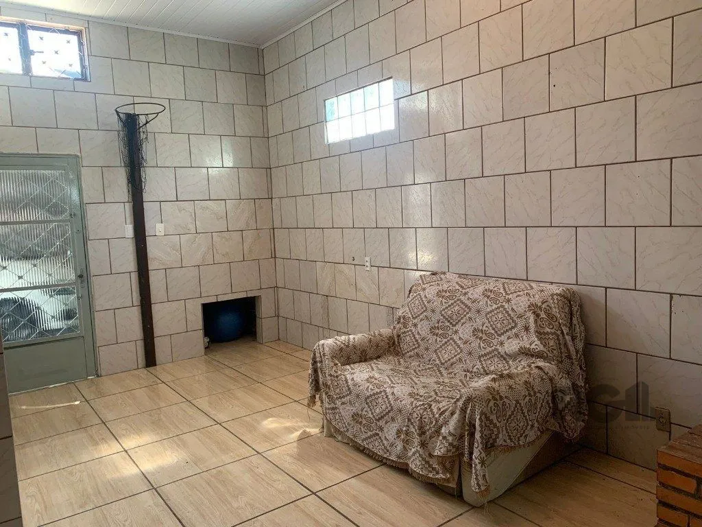 Imagem Vende-se casa 3 quartos com suíte e 3 vagas de garagem - 130m² - Jardim Itu Sabará