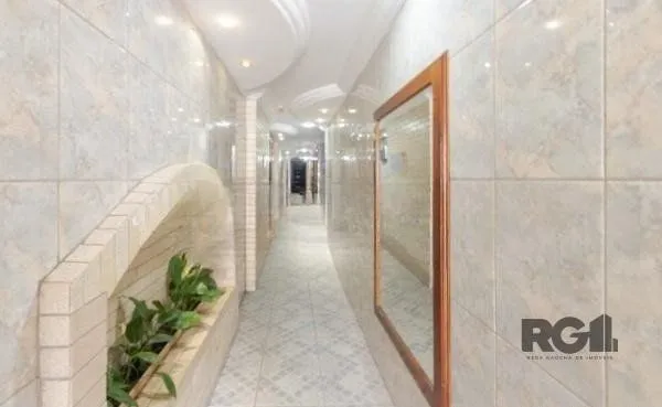 Imagem Apartamento no Centro de 2 dormitórios reformado