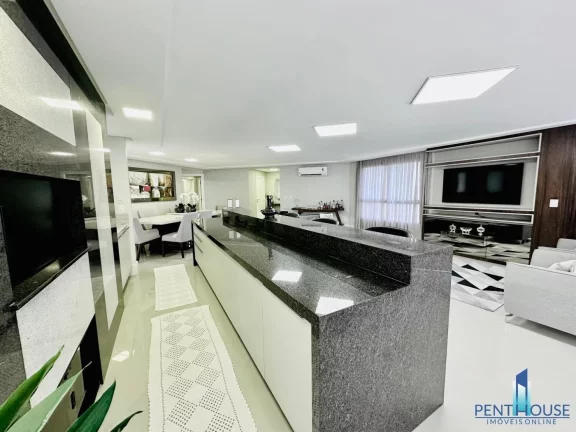 Imagem Apartamento Quadra Mar para Venda em Balneário Camboriú, CENTRO, 3 dormitórios, 3 suítes, 4 banheiros, 2 vagas