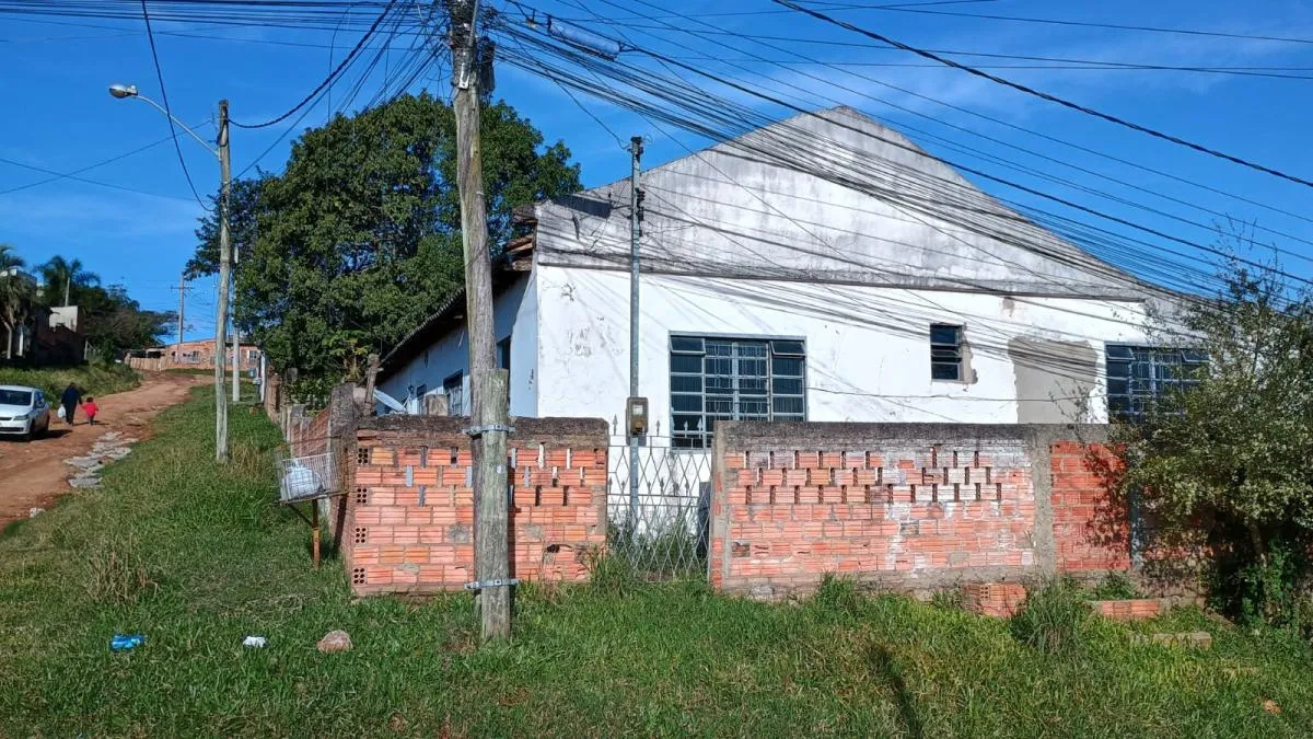 Imagem Casa com 2 quartos, 840m2, à venda em Viamão, Augusta