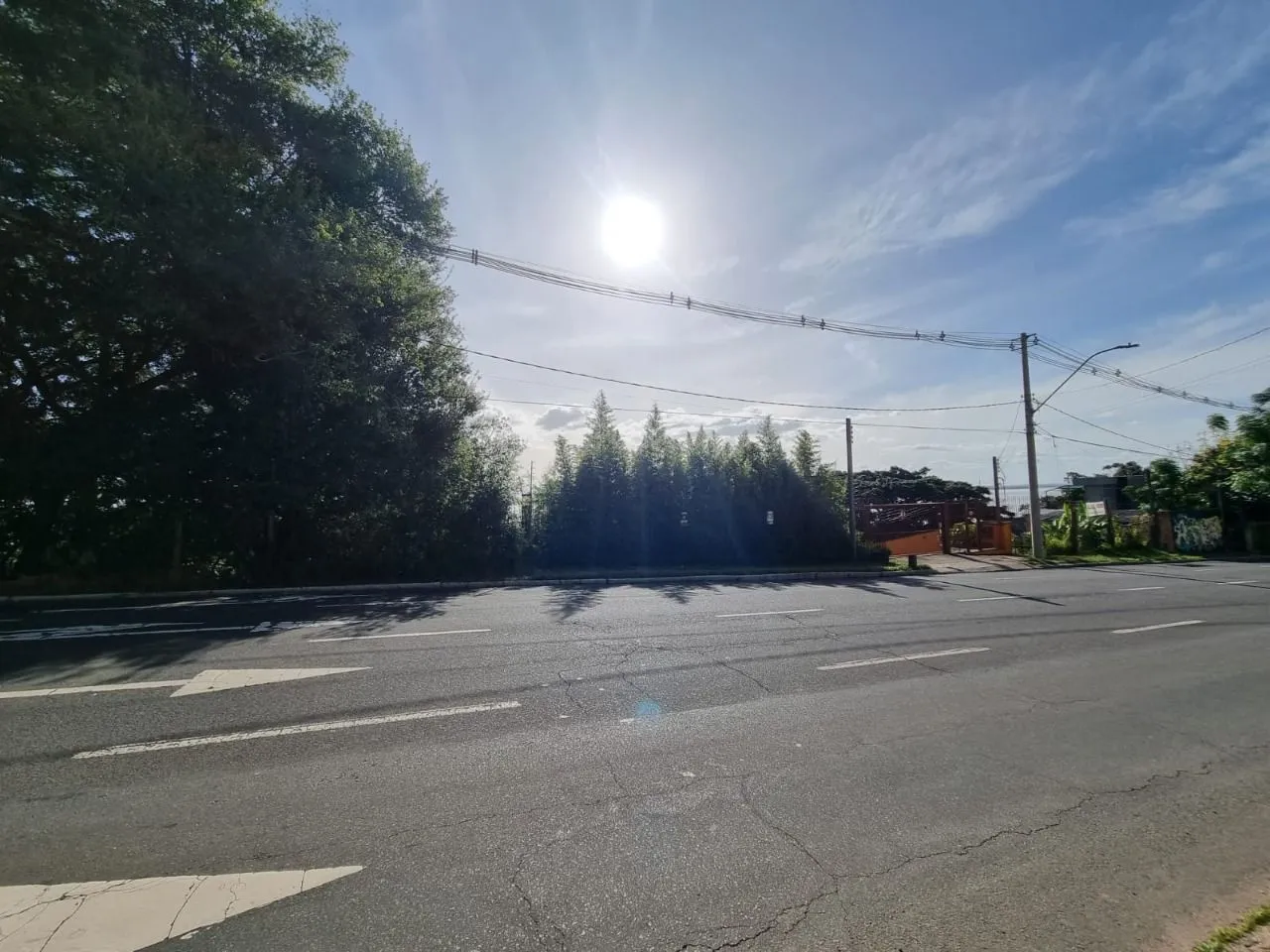 Imagem Terreno na av pinheiro borda com vista com 564n²