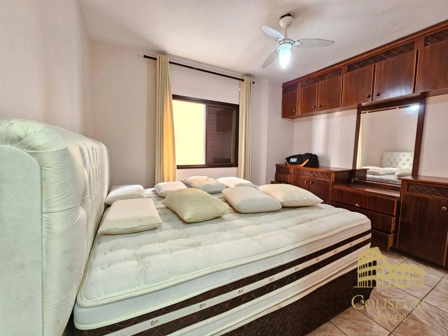 Imagem Apartamento com 2 dormitórios para alugar, 90 m² por R$ 3.350,00/mês - Vila Assunção - Praia Grande/SP