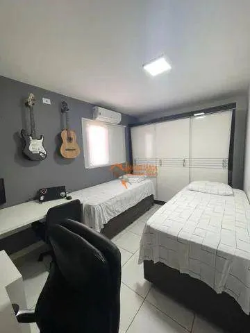 Imagem Sobrado com 2 dormitórios à venda, 70 m² por R$ 383.000,00 - Cidade Soberana - Guarulhos/SP