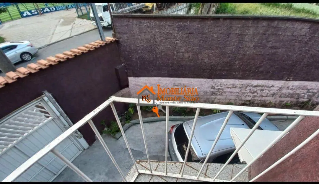 Imagem Sobrado com 3 dormitórios à venda, 107 m² por R$ 535.000,00 - Vila Barros - Guarulhos/SP