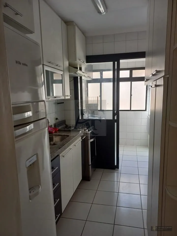 Imagem Apartamento à venda em Vila Bertioga, São Paulo