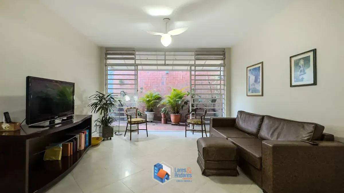 Imagem Casa para venda em Vila Madalena com 3 quartos, sendo 2 suítes, 257m²