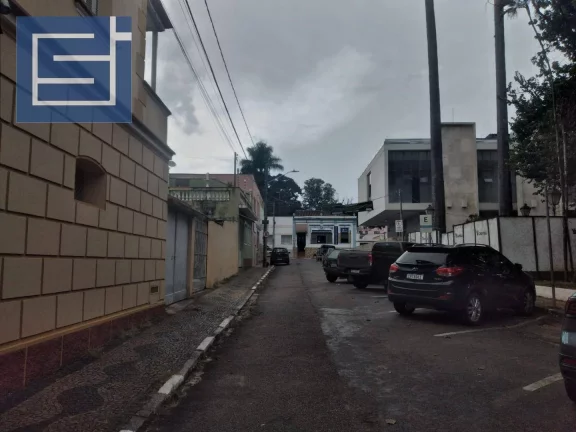 Imagem Salão para alugar por R$ 2.114/mês - Praça 09 de Julho -Centro - Socorro/SP