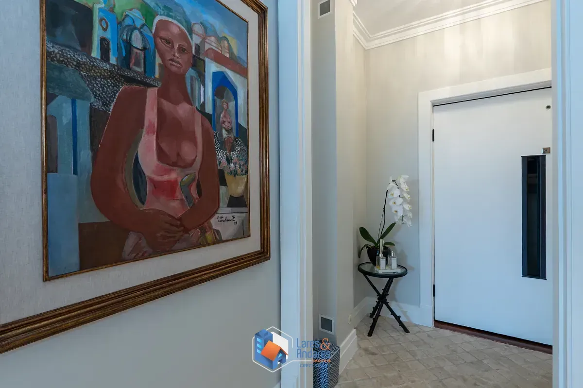Imagem Cobertura para venda em Real Parque com 3 quartos, sendo 3 suítes, 544m²
